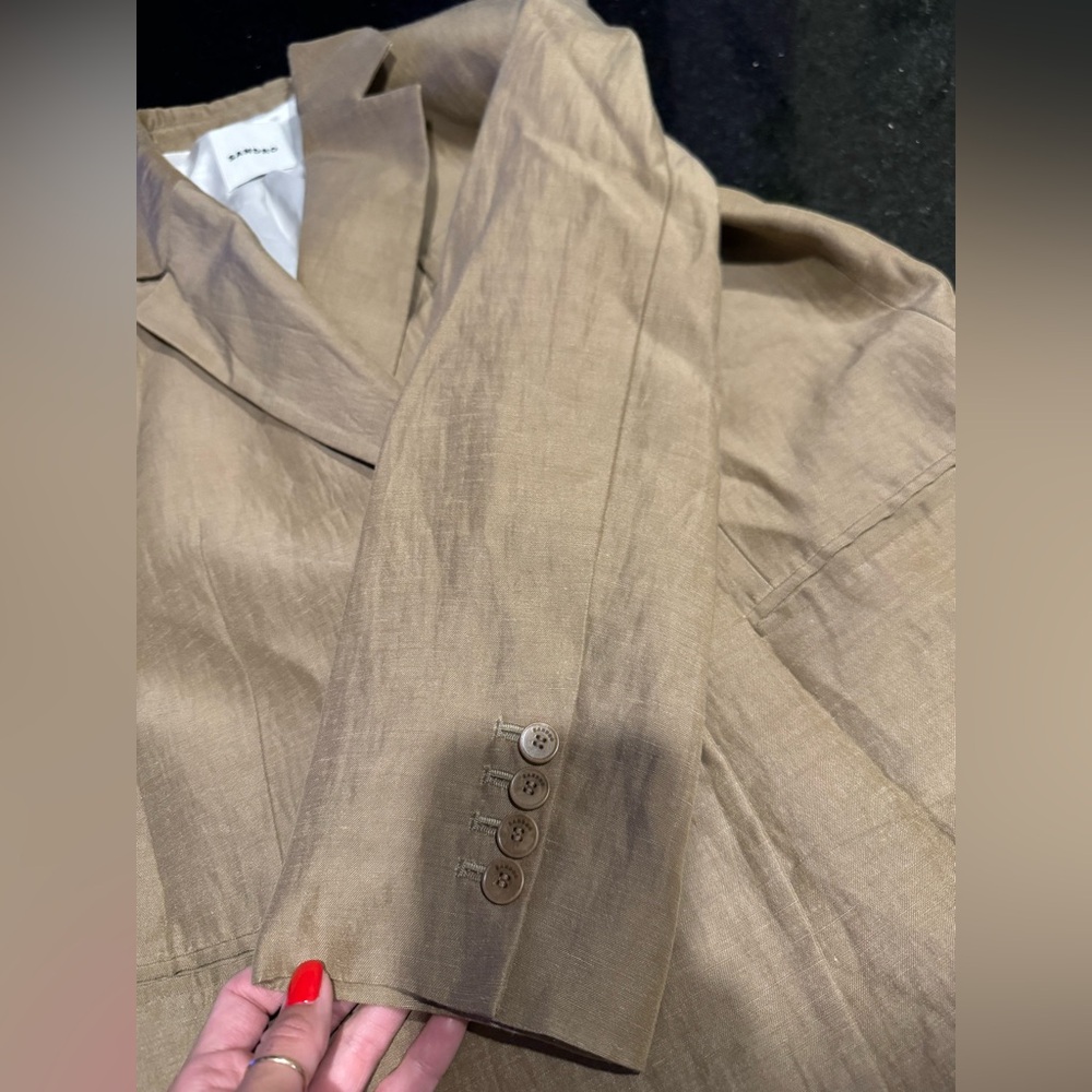 Sandro
Linen blazer - Picture 7 of 10